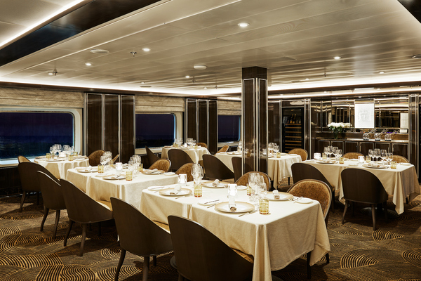 Silversea - Silver Shadow - La Dame 1.jpg